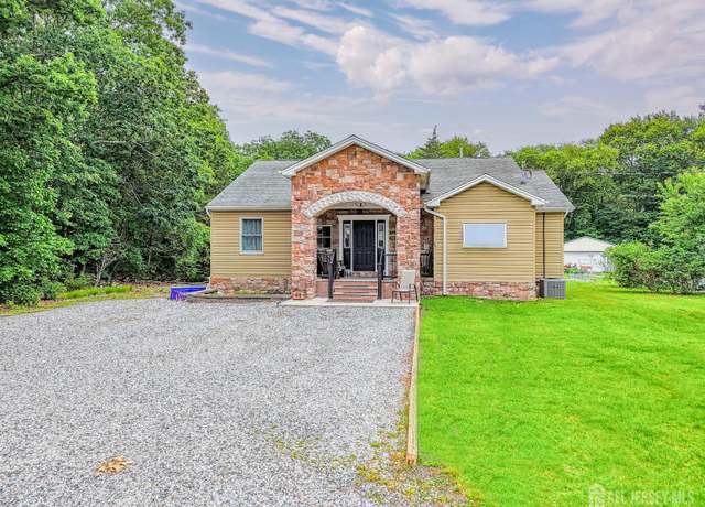 Property at 48 Brookside Ave, Old Bridge, NJ 08857, 3 beds, 2 baths