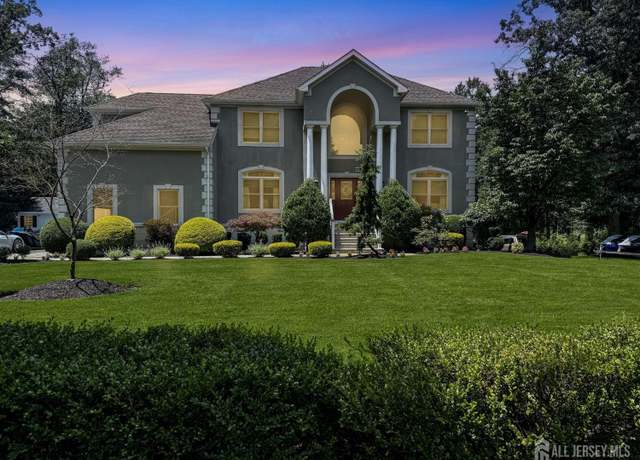 Property at 284 Friendship Rd, Howell, NJ 07731, 5 beds, 3.5 baths