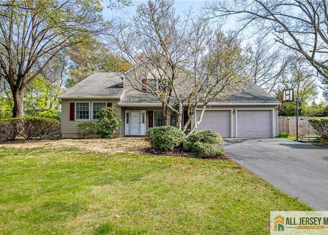 Property at 13 Harper Rd, South Brunswick, NJ 08852, 5 beds, 2.5 baths