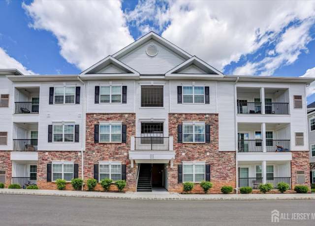 Property at 1028 Vanderbergh Blvd, Monroe Township, NJ 08831, 2 beds, 2 baths