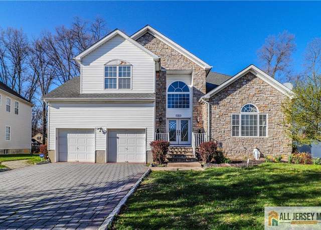 Property at 11 Markham Cir, Old Bridge, NJ 08857, 4 beds, 3 baths