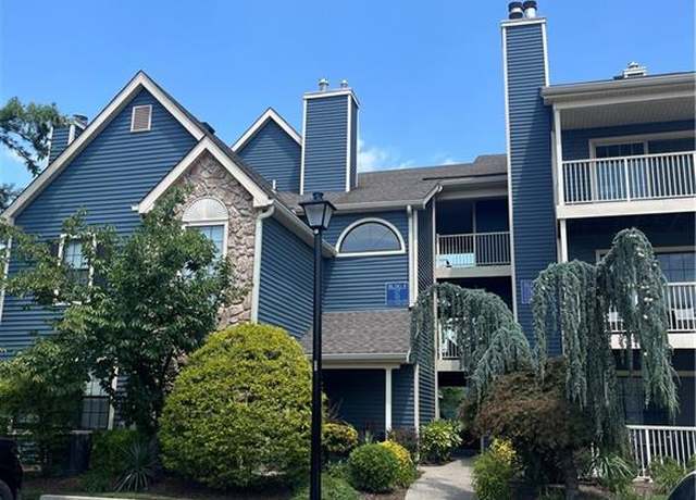 Property at 112 Longfield Ct #112, East Brunswick, NJ 08816, 1 bed, 1 bath
