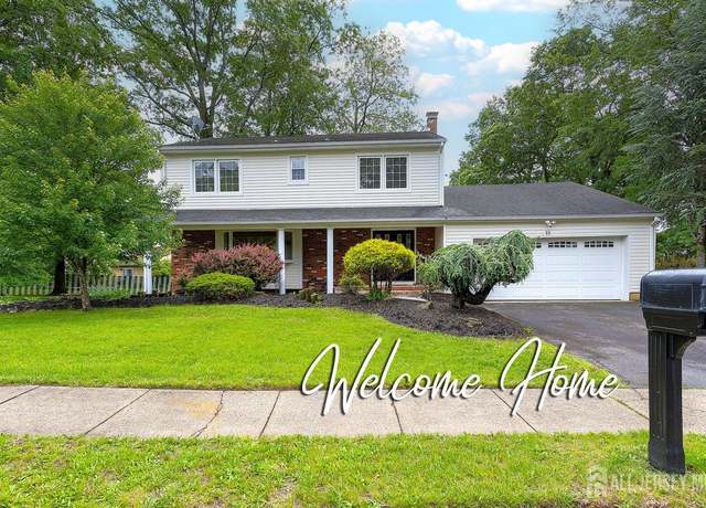 Property at 15 Meredith Rd, Edison, NJ 08817, 4 beds, 2.5 baths