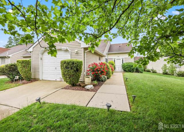 Property at 639 Madison Dr Unit C, Monroe, NJ 08831, 2 beds, 2 baths