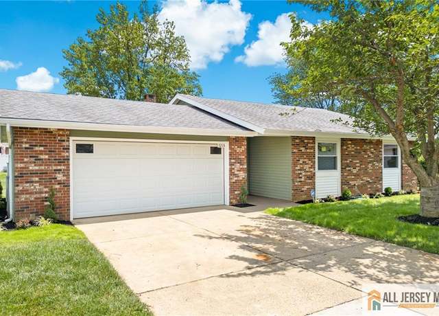 Property at 321 Persica Plz Unit 321A, Monroe, NJ 08831, 2 beds, 2 baths