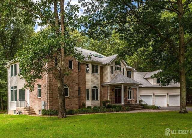 Property at 5 Ramapo Ct, Colts Neck, NJ 07722, 5 beds, 4.5 baths