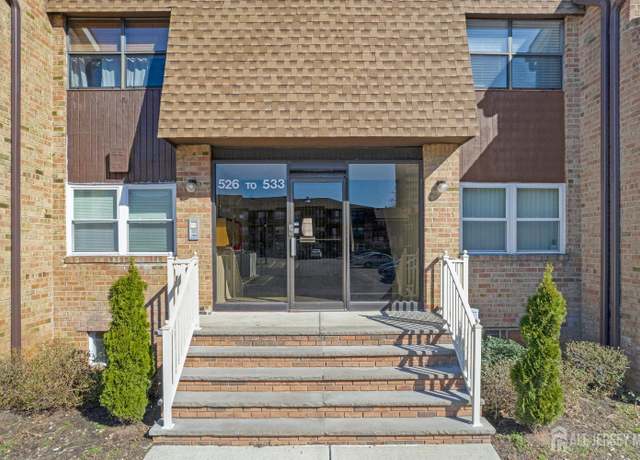 Property at 529 Sharon Garden Ct, Woodbridge Proper, NJ 07095, 1 bed, 1 bath