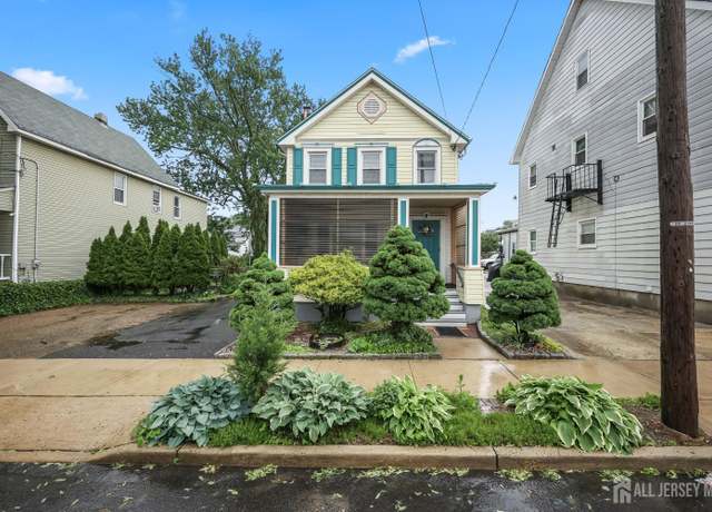 Property at 365 E John St, South Amboy, NJ 08879, 4 beds, 3 baths