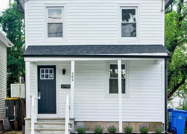 Property at 304 Chestnut Pl, Piscataway, NJ 08854, 3 beds, 1.5 baths