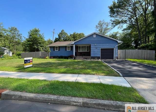 Property at 398 Waltham Ave, Metuchen, NJ 08840, 3 beds, 1.5 baths