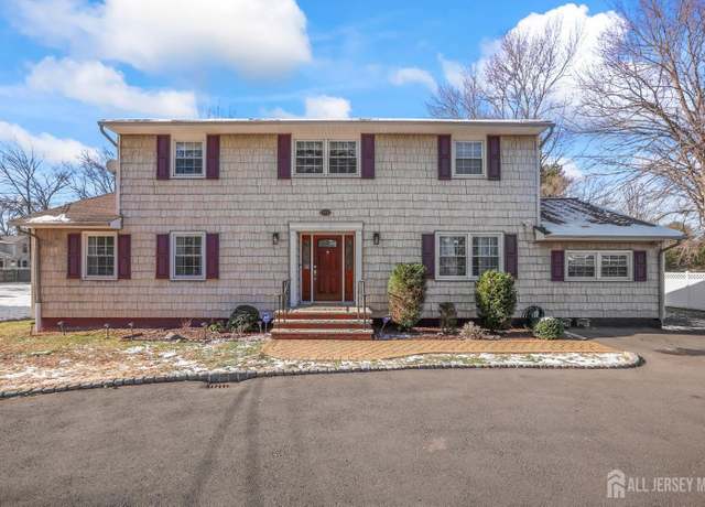 Property at 271 Plainfield Rd, Edison, NJ 08820, 5 beds, 3.5 baths