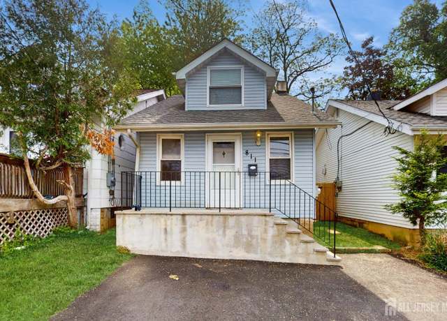 Property at 811 Shore Concourse, Keyport, NJ 07735, 2 beds, 1 bath