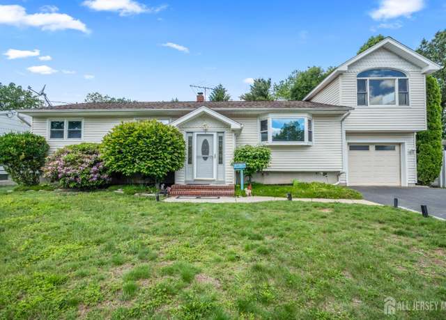 Property at 5 Estok Rd, Edison, NJ 08817, 4 beds, 2 baths