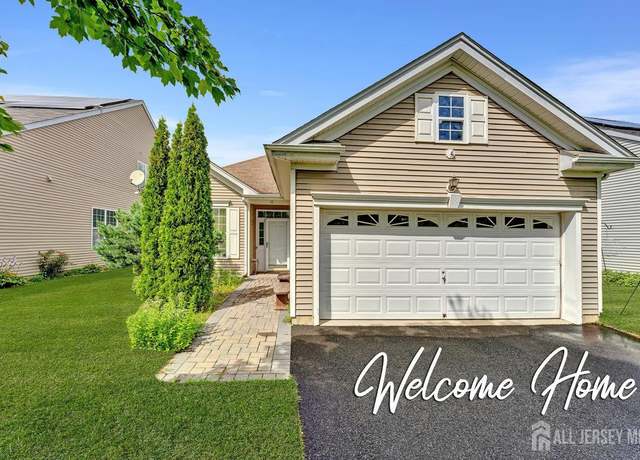 Property at 32 Prusakowski Blvd, Sayreville, NJ 08859, 2 beds, 2 baths