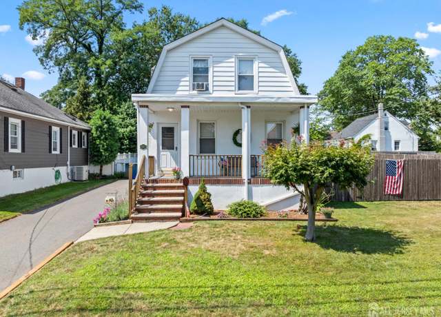 Property at 337 Oak Ave, Woodbridge Proper, NJ 07095, 2 beds, 1 bath