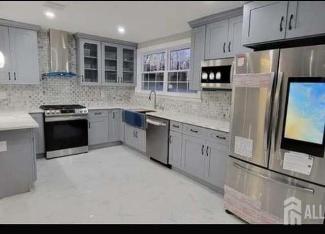 Property at 101 Van Buren St, Woodbridge Proper, NJ 07095, 5 beds, 3.5 baths