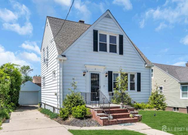 Property at 2 Garwood St, South River, NJ 08882, 3 beds, 1 bath
