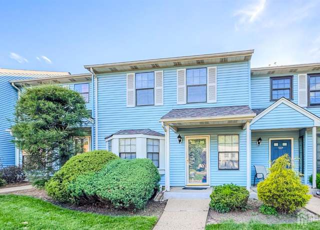 Property at 1204 Maplecrest Rd, Edison, NJ 08820, 2 beds, 1.5 baths