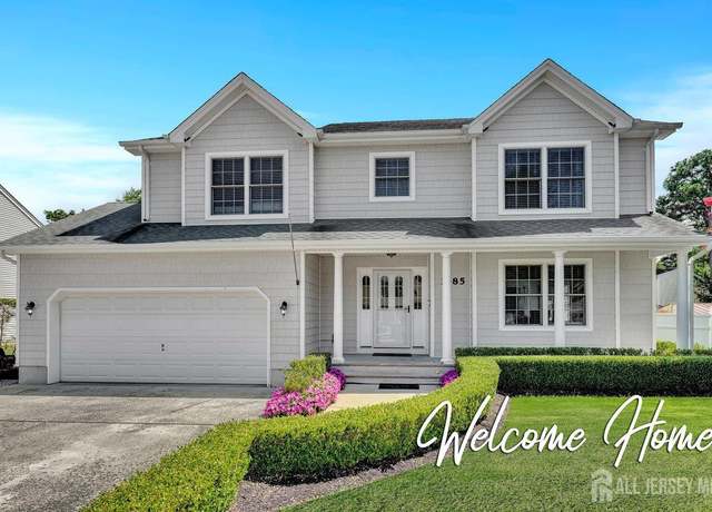 Property at 1485 Earie Way, Lacey, NJ 08731, 4 beds, 3.5 baths