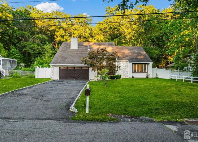 Property at 78 Norman Ln, Old Bridge, NJ 08857, 3 beds, 3 baths