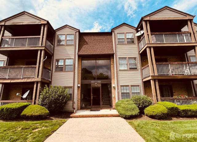 Property at 404 Newport Ct, Fords, NJ 08863, 2 beds, 2 baths