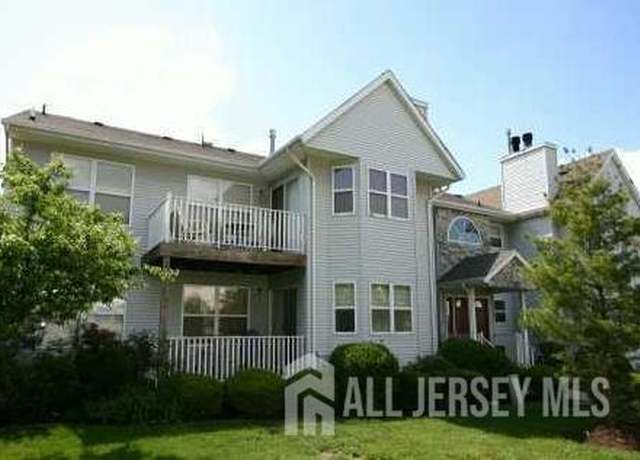 Property at 125 Exeter Ct, Piscataway, NJ 08854, 2 beds, 2 baths