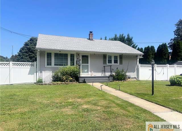 Property at 4 Burnham Rd, East Brunswick, NJ 08816, 3 beds, 2 baths