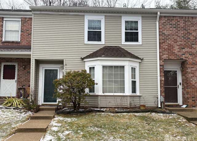 Property at 12 Excalibur Ct, Old Bridge, NJ 08857, 2 beds, 2.5 baths