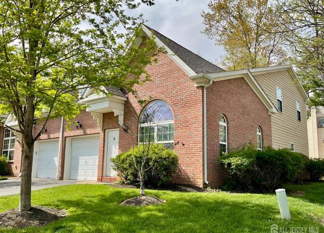 Property at 9 William Martin Way, Flemington, NJ 08822, 2 beds, 2.5 baths