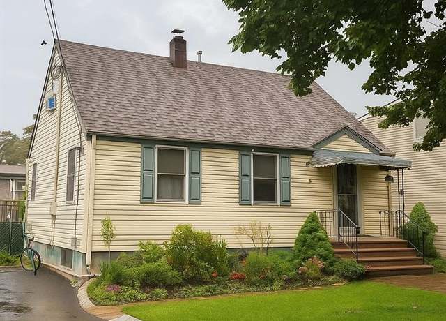 Property at 53 Second St, Edison, NJ 08837, 3 beds, 3 baths