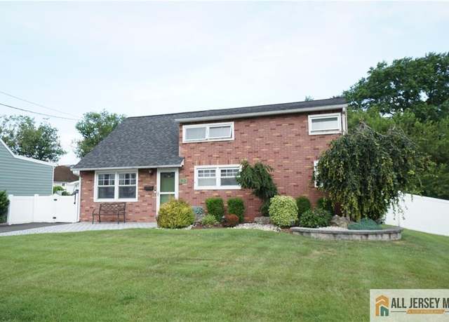 Property at 313 Demorest Ave, Avenel, NJ 07001, 3 beds, 1 bath