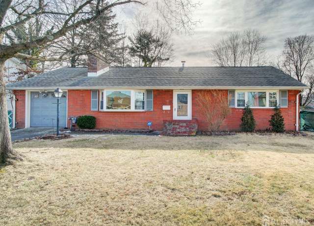 Property at 245 245 Tabb Ave, Piscataway, NJ 08854, 2 beds, 1 bath