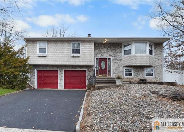 Property at 33 Prospect Ln, Colonia, NJ 07067, 4 beds, 2 baths