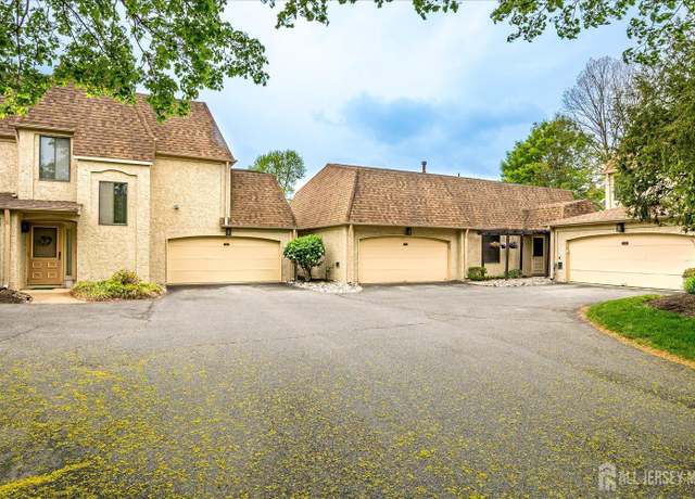Property at 13 Carriage Pl, Edison, NJ 08820, 2 beds, 2 baths
