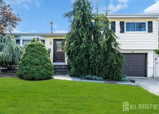 Property at 27 Holly St, Old Bridge, NJ 08857, 3 beds, 1.5 baths