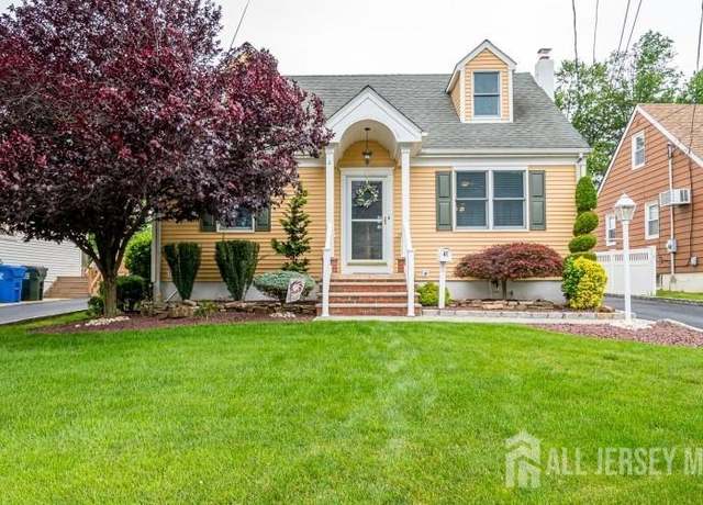 Property at 41 Clover Ave, Colonia, NJ 07067, 3 beds, 3 baths