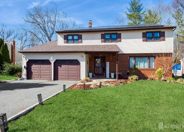 Property at 24 Sandalwood Dr, Edison, NJ 08820, 5 beds, 2.5 baths