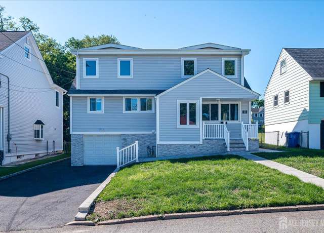 Property at 5 Alvin Ct, Menlo Park Terrace, NJ 08840, 4 beds, 3 baths