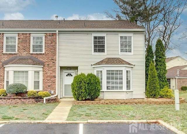 Property at 308 Pewter Ct, Old Bridge, NJ 08857, 2 beds, 2.5 baths