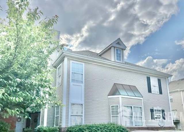 Property at 2211 Timber Ridge Ct, Sayreville, NJ 08859, 3 beds, 2.5 baths
