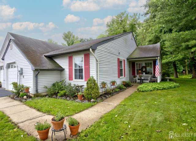 Property at 20 Sagamore Ave, Edison, NJ 08820, 2 beds, 2 baths