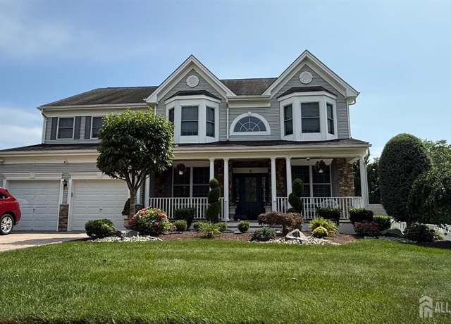 Property at 7 Overhill Dr, Old Bridge, NJ 08857, 5 beds, 4 baths