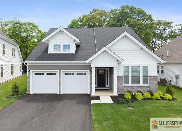 Property at 55 Longwood Dr, Monroe, NJ 08831, 2 beds, 2 baths