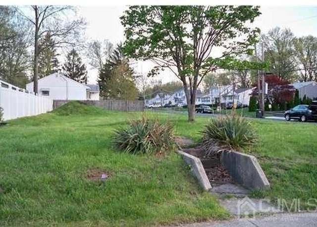 Property at 713 Inman Ave, Colonia, NJ 07067