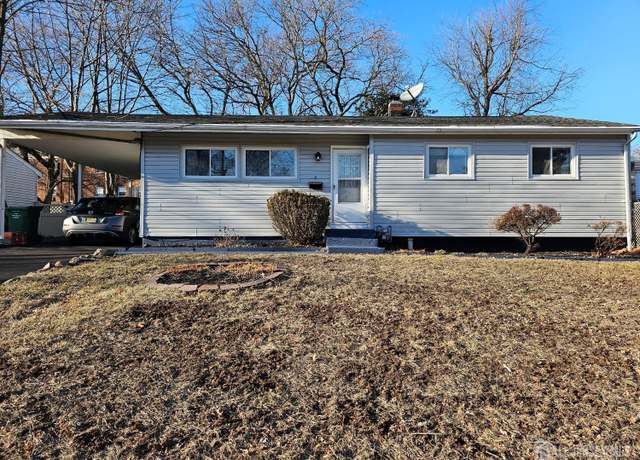 Property at 2 Brookside Rd, Edison, NJ 08817, 3 beds, 1.5 baths