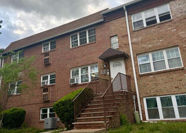 Property at 273 College Dr, Edison, NJ 08817, 2 beds, 1 bath