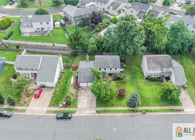Property at 29 Wintergreen Ave, Edison, NJ 08820, 3 beds, 2.5 baths