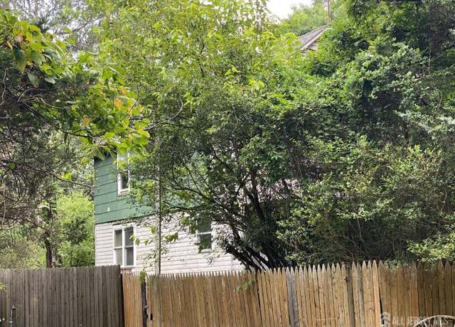 Property at 44 Federal Rd, Monroe, NJ 08831