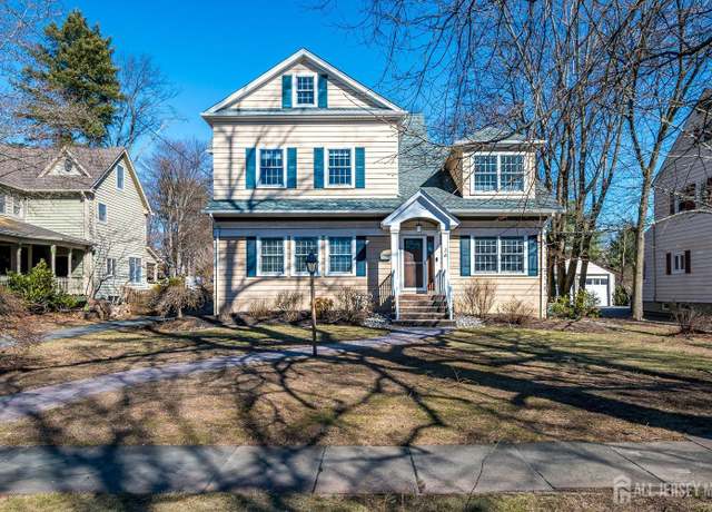 Property at 36 Linden Ave, Metuchen, NJ 08840, 4 beds, 2.5 baths