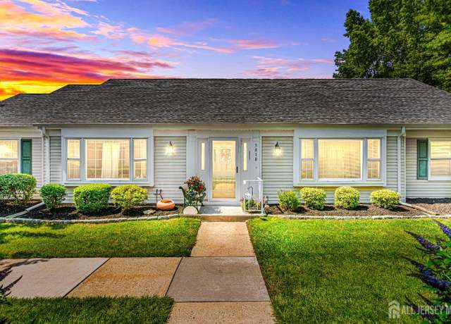 Property at 581 Old Nassau Rd Unit B, Monroe, NJ 08831, 2 beds, 2 baths